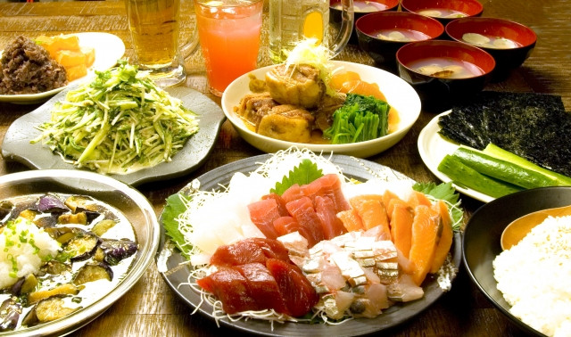 course meal served at an izakaya